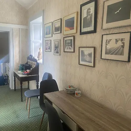 29 The Square Гостевой дом 3*