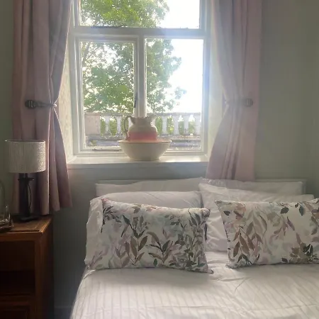 29 The Square ゲストハウス リストーウェル