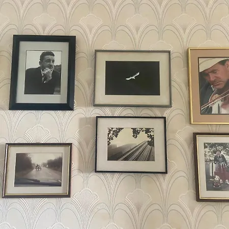 29 The Square 3* リストーウェル